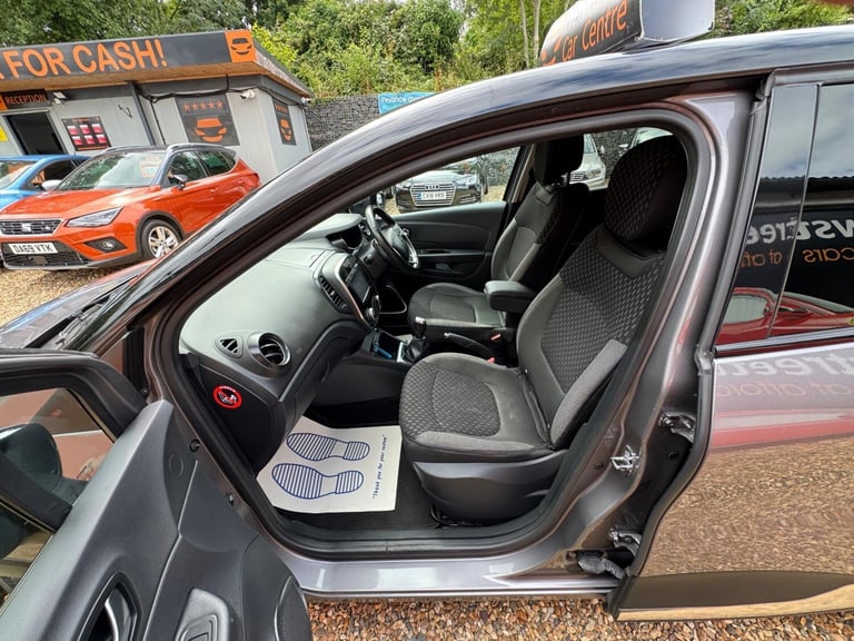 2017 Renault Captur 0.9 TCe ENERGY Dynamique S Nav Euro 6 (s/s) 5dr HATCHBACK Petrol Manual