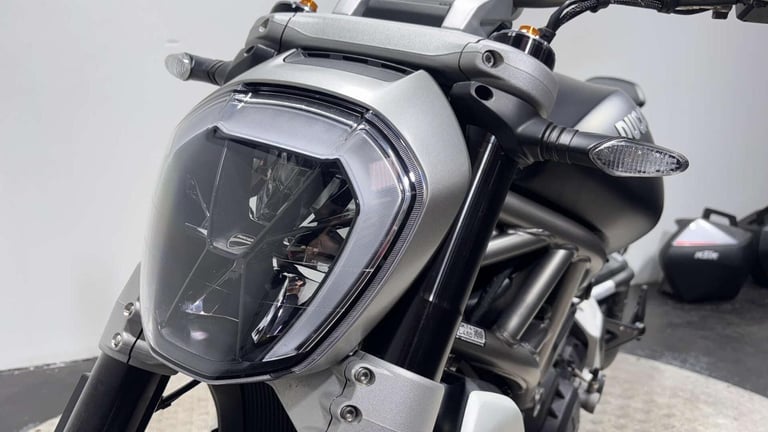 Ducati Xdiavel DIAVEL X 2016 5K STUNNING, WARRANTY, MOT, NEW TYRES