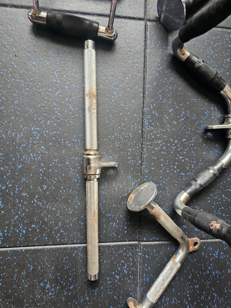 Cable machine attachments x 7