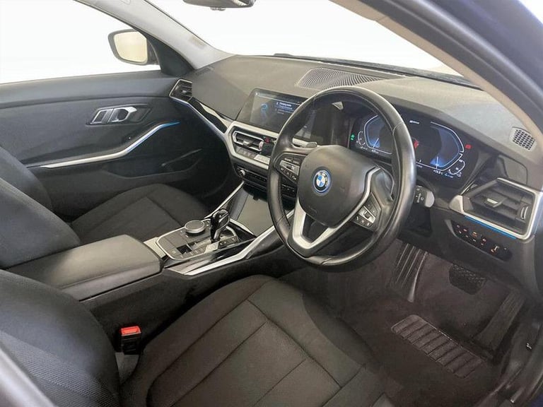 2021 BMW 3 Series 2.0 330e 12kWh SE Pro Touring Auto Euro 6 (s/s) 5dr Automatic Estate Hybrid Aut...