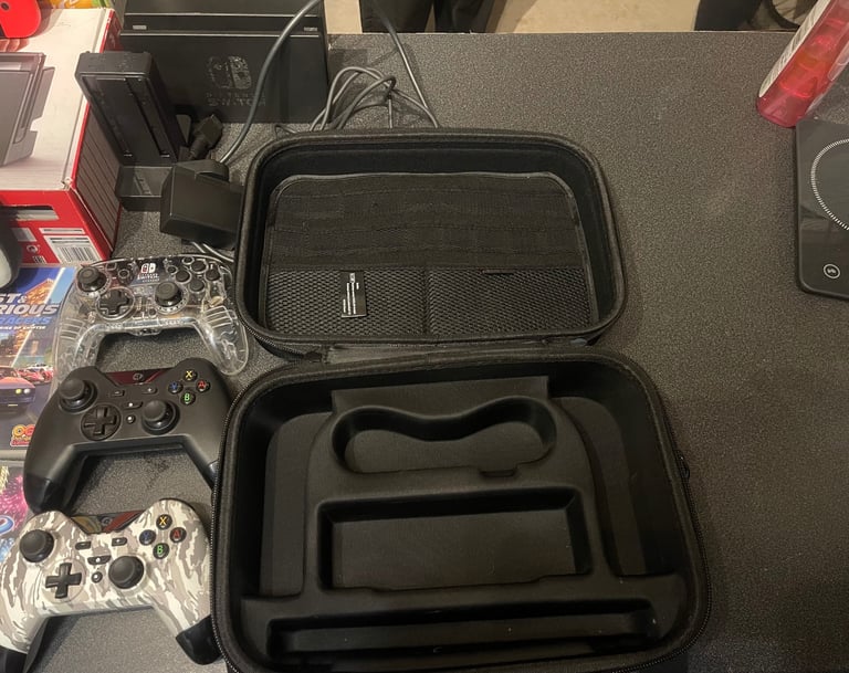 image for Nintendo Switch Bundle 