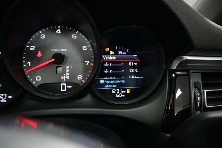 2019 D PORSCHE MACAN 3.0T V6 S SUV 5DR PETROL PDK 4WD EURO 6 (S/S) (354 PS)