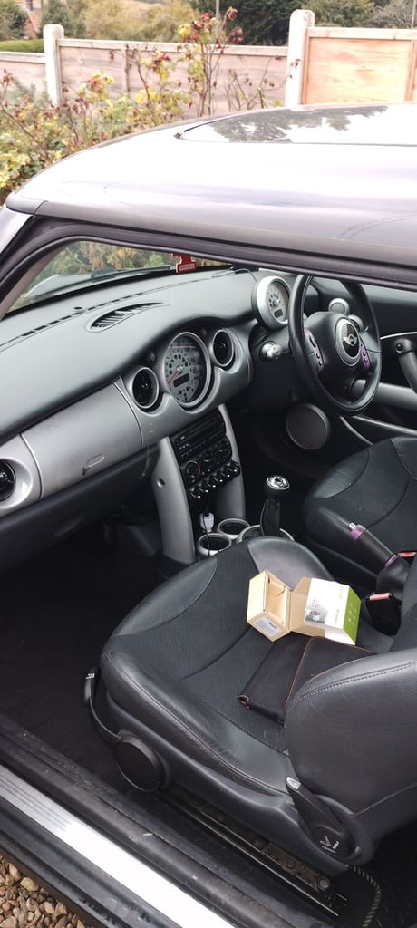 Mini, HATCHBACK, Hatchback, 2002, Manual, 1598 (cc), 3 doors