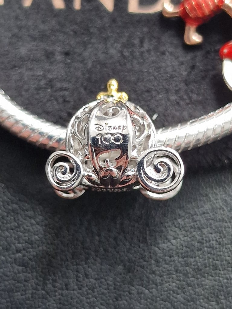 Pandora 21cm Disney 100th anniversary bracelet with  Disney charms 