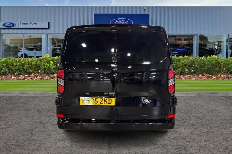 2025 Ford Transit Custom 280 Limited L2 LWB FWD 2.0 EcoBlue 136ps Low Roof, CRUISE CONTROL, AIR C...