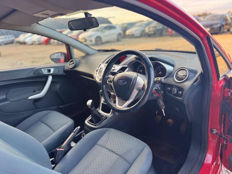 2012 Ford Fiesta 1.25 Zetec Euro 5 3dr HATCHBACK Petrol Manual