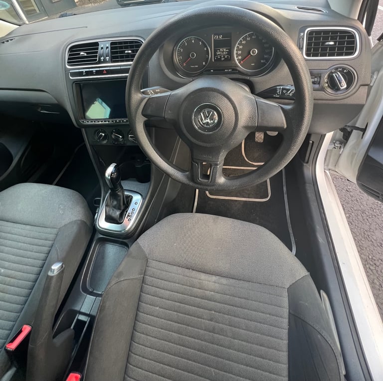 Volkswagen Polo 2013 Automatic 