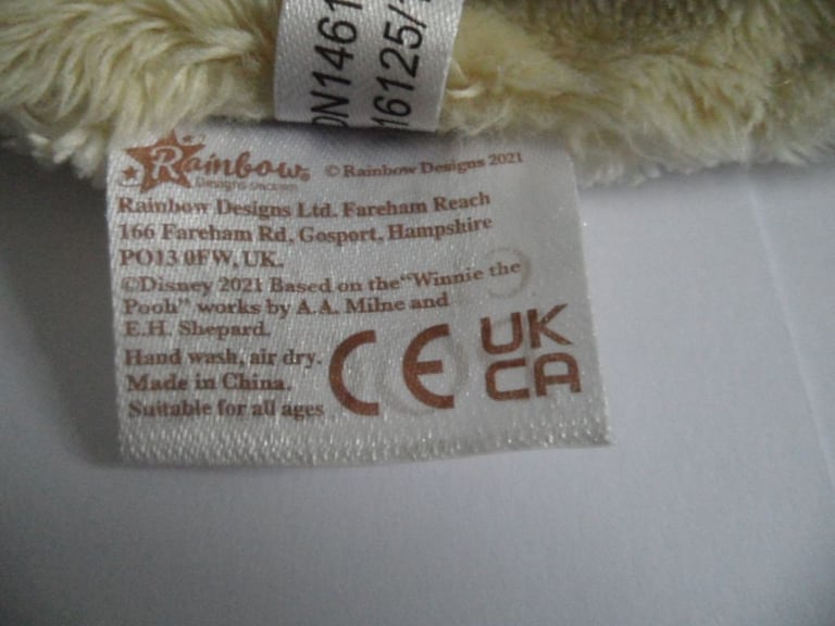 Hundred Acre Wood WINNIE-THE-POOH COMFORT BLANKET Baby Soft Toy Disney Plush Cuddly 