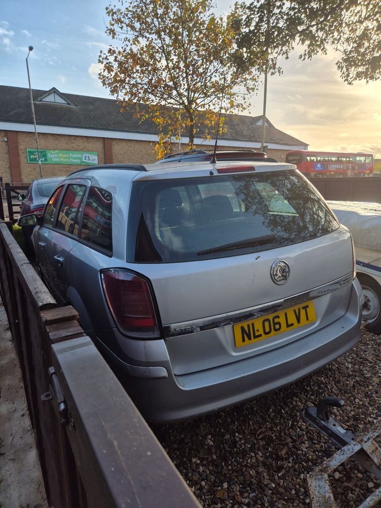 Vauxhall, ASTRA, Estate, 2006, Manual, 1598 (cc), 5 doors
