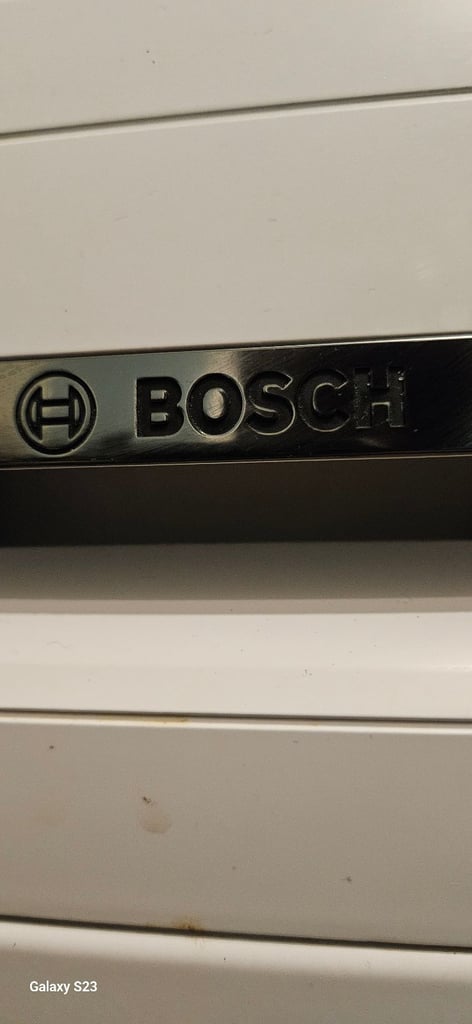 BOSCH SERIES 4, WASHING MACHINE COMBINED WITH DRYER, 8KG/5KG WASHER DRYER. 