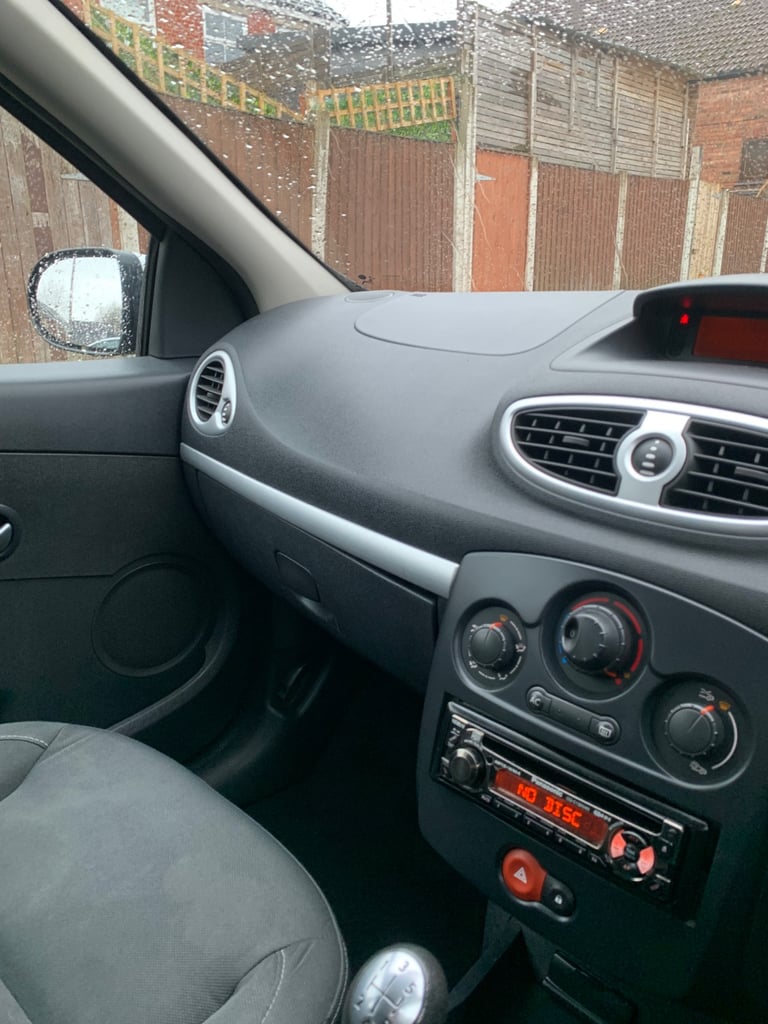 Renault, CLIO, Hatchback, 2009, Manual, 1149 (cc), 5 doors