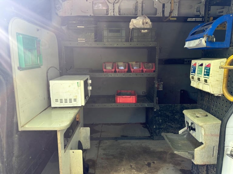 2017 Ford Transit 2.0 350 EcoBlue RWD L2 H3 Euro 6 5dr PANEL VAN Diesel Manual