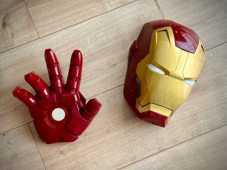 image for Iron Man 3D Deco Light - Mask and Hand