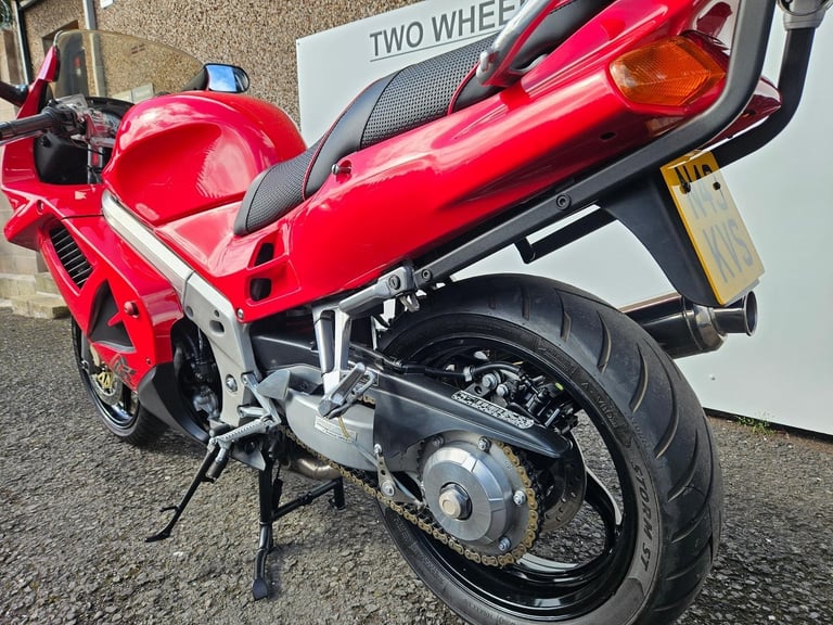 Honda vfr750 in lovely condition immaculate condition 