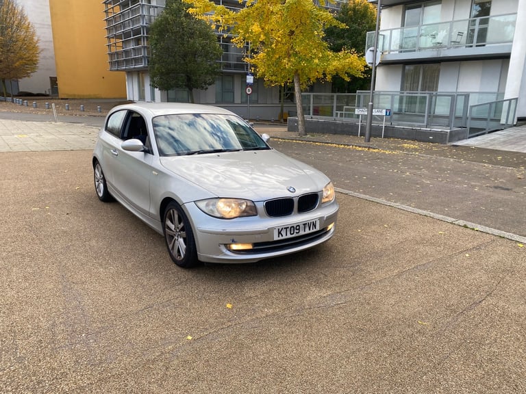 BMW, 1 SERIES, Hatchback, 2009, Manual, 1995 (cc), 3 doors