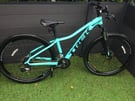 Ladies/girls Trek Marlin 6 mountain bike as new