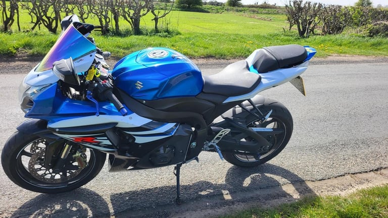 2014 14 SUZUKI GSXR 1000 L4 GSXR1000 SUPERBIKE SPORT BLUE  WHITE HPI CLEAR