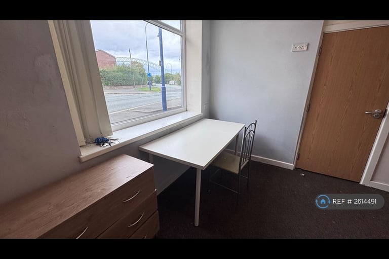 1 bedroom in Mersey Road, Runcorn, WA7 (#2614491)