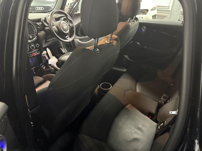 2019 MINI Hatch 2.0 Cooper S Sport Steptronic Euro 6 (s/s) 5dr HATCHBACK Petrol Automatic