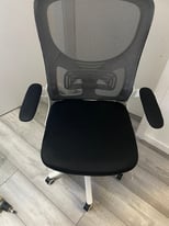 Gaming chair Office Chair, Ergonomic Mesh Swivel Desk Chair, New