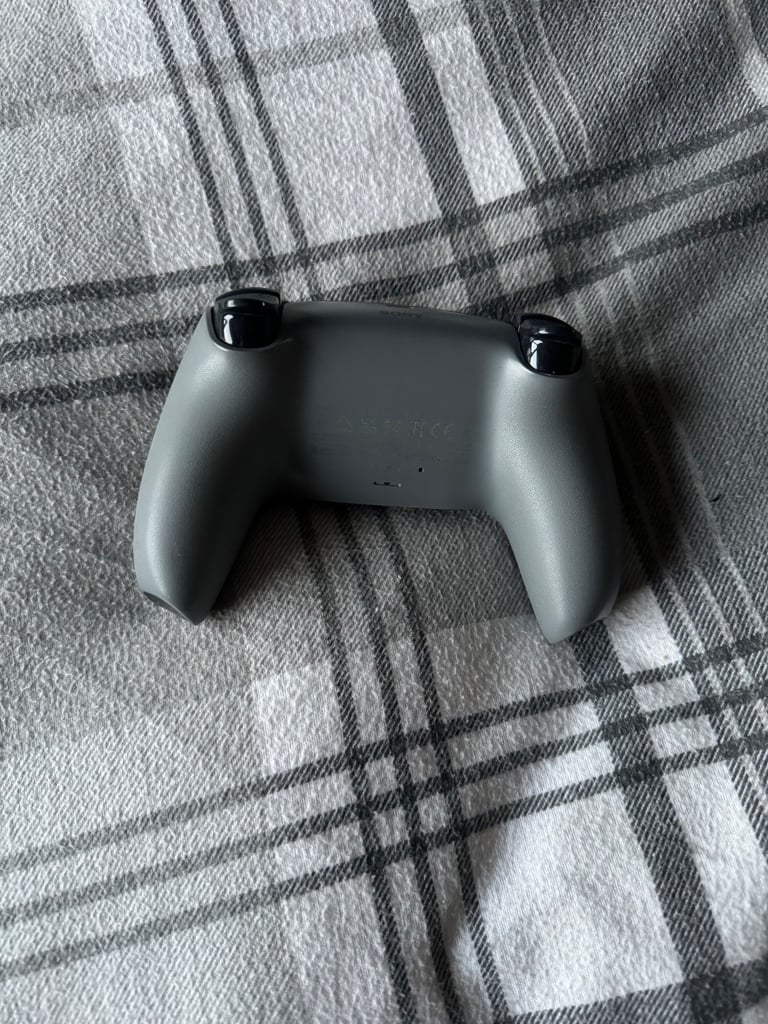 image for Ps5 controller camo edition 