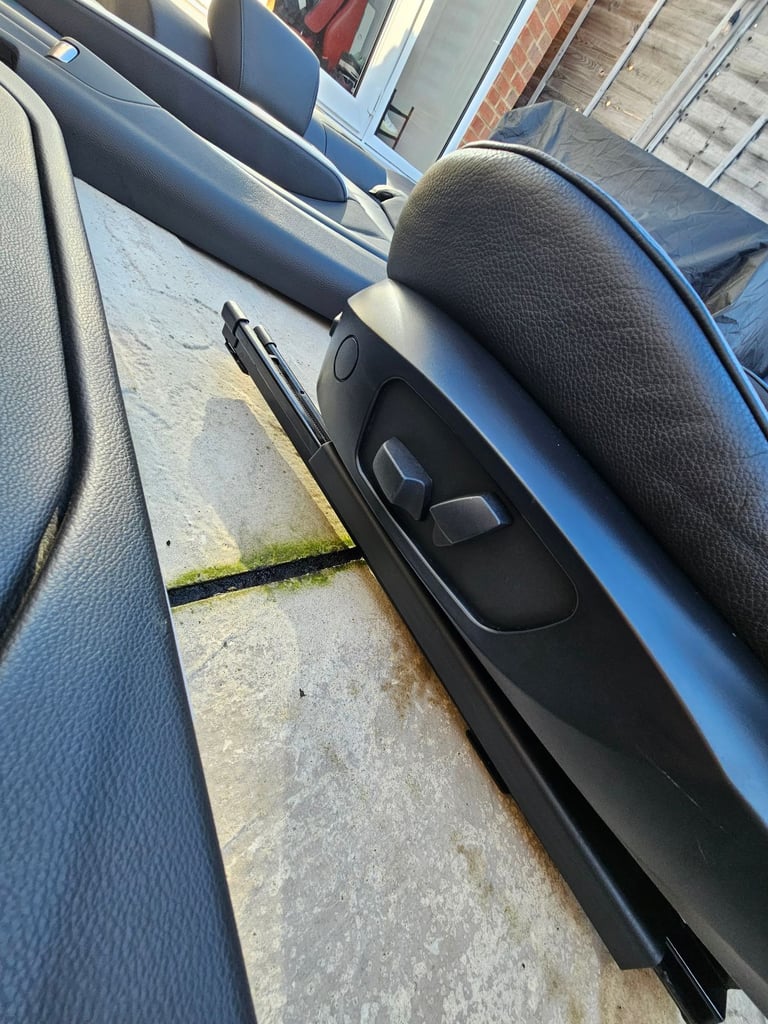  BMW E92 3 Series complete black interior /  memory, heated black leather seats