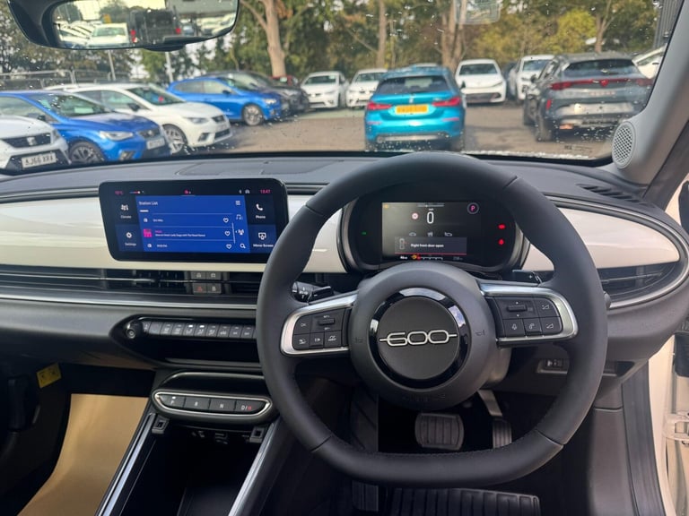 2025 Fiat 600 1.2 Hybrid 48V 5dr eDCT-6 HATCHBACK PETROL Automatic
