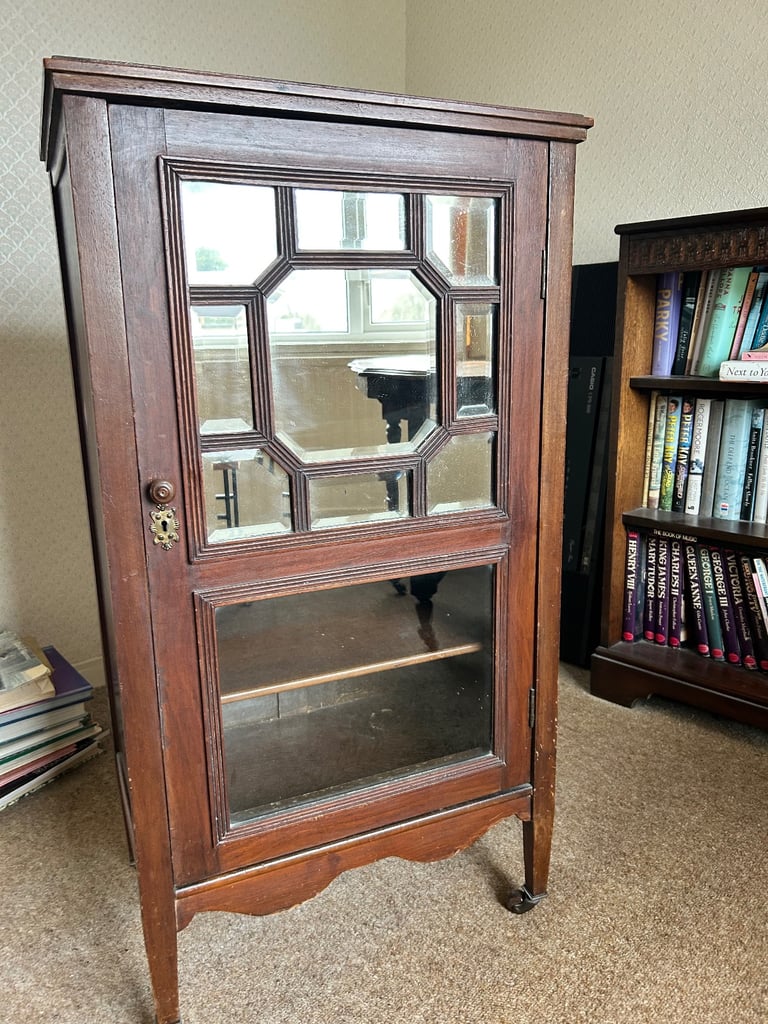 image for Mirror front furniture 