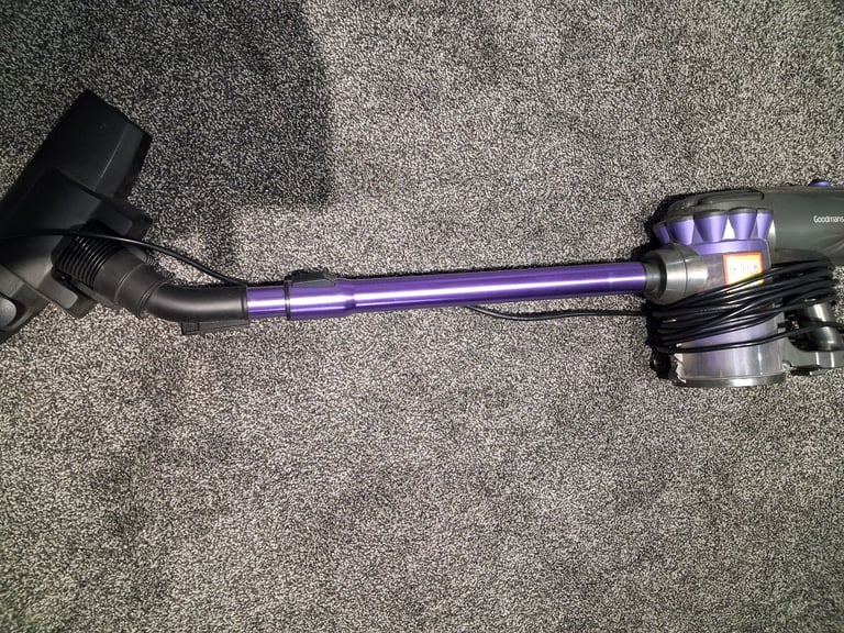 Lightweight handheld hover £20