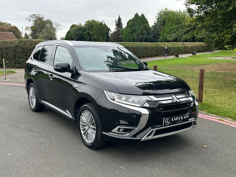 image for 2019 Mitsubishi Outlander 2.4 PHEV Exceed Safety 5dr Auto ESTATE Petrol Parallel Phev Automatic