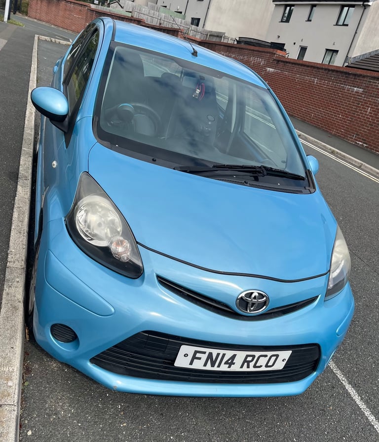 Toyota, AYGO, Hatchback, 2008, Manual, 998 (cc), 5 doors