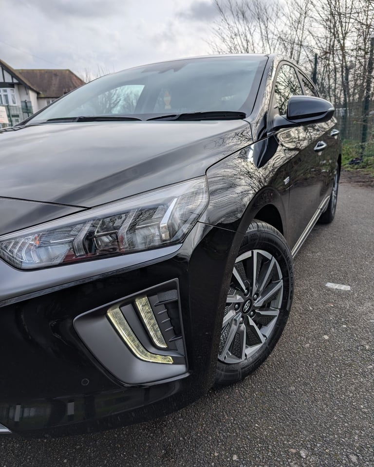 HYUNDAI IONIQ 38.3KWK PREMIUM | WARRANTY | ONLY 6,243 MILES | EXCELLENT CONDITION | NOT PCO