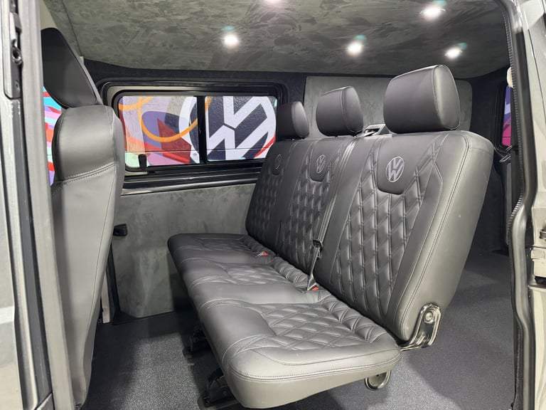 2017 Volkswagen Transporter 2.0 TDI BMT 204 Highline Van DSG 5 Seater Crew Van Diesel Automatic