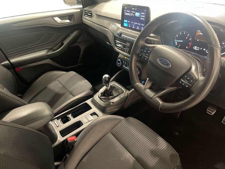 2019 Ford Focus 1.0T EcoBoost ST-Line X Hatchback 5dr Petrol Manual Euro 6 (s/s) (125 ps) Hatchba...