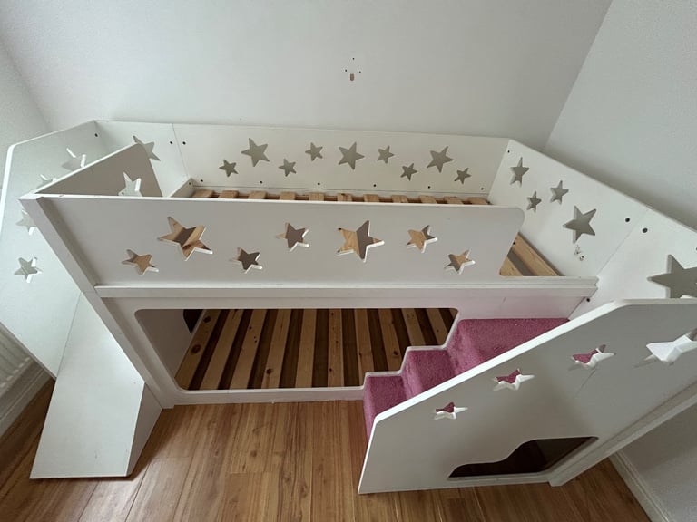 image for Childs cabin bunk beds 