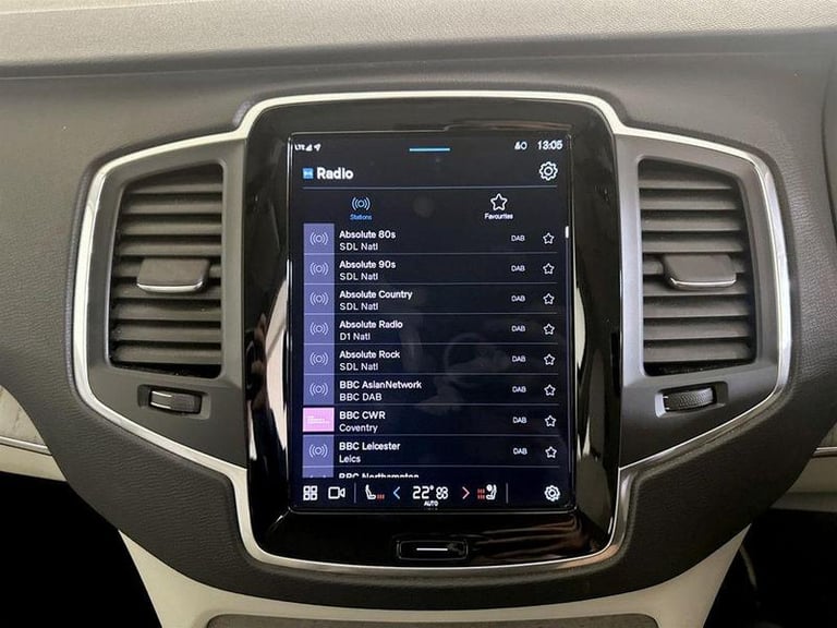 2022 Volvo XC90 2.0h T8 Recharge 18.8kWh Core Auto 4WD Euro 6 (s/s) 5dr Automatic SUV Hybrid Auto...