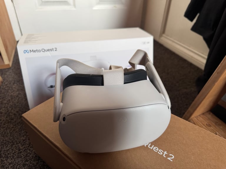 Meta Quest 2 128GB VR Headset With Accessories