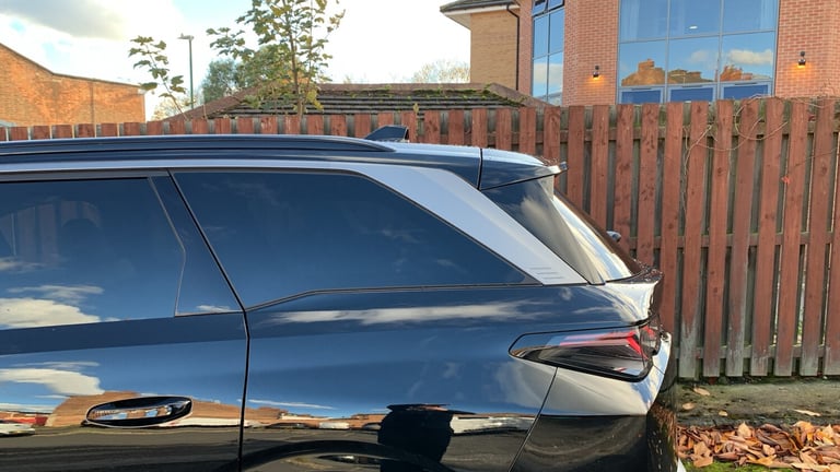 2025 Peugeot 5008 1.2 Hybrid 136 GT 5dr e-DSC6 HATCHBACK PETROL Automatic