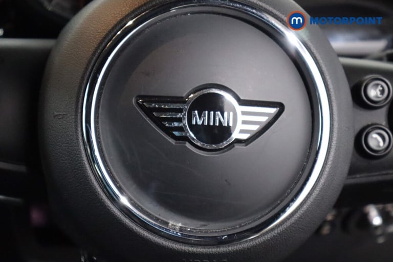 2018 MINI Hatch 1.5 Cooper II 3dr Auto [Chili-Nav-Plus Pack] Hatchback Petrol Automatic