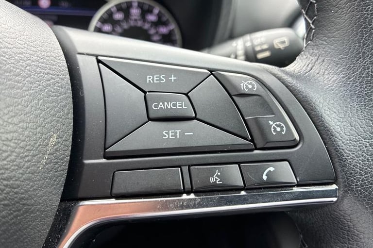 2023 Nissan Juke 1.6 Hybrid N-Connecta 5dr Auto Automatic Hatchback Hybrid Automatic