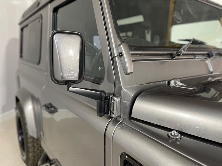 2009 Land Rover Defender XS Station Wagon TDCi ESTATE DIESEL Manual