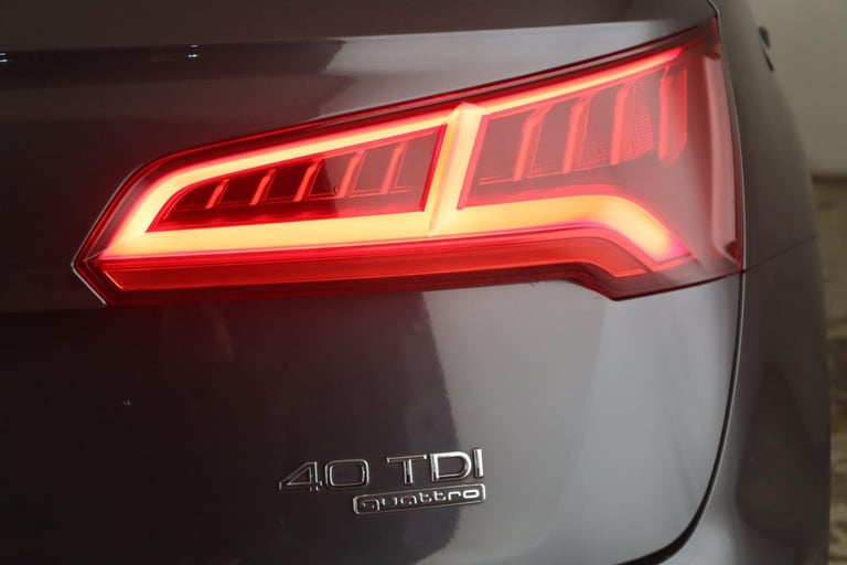 2019 Audi Q5 2.0 TDI 40 S line S Tronic quattro Euro 6 (s/s) 5dr ESTATE Diesel Automatic