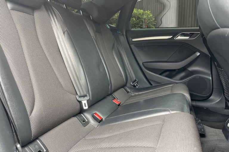 2018 Audi A3 1.5 TFSI CoD Black Edition Saloon 4dr Petrol Manual Euro 6 (s/s) (150 ps) Saloon Pet...