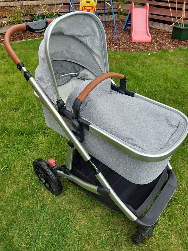 image for Zummi Baby Travel System – Complete Set