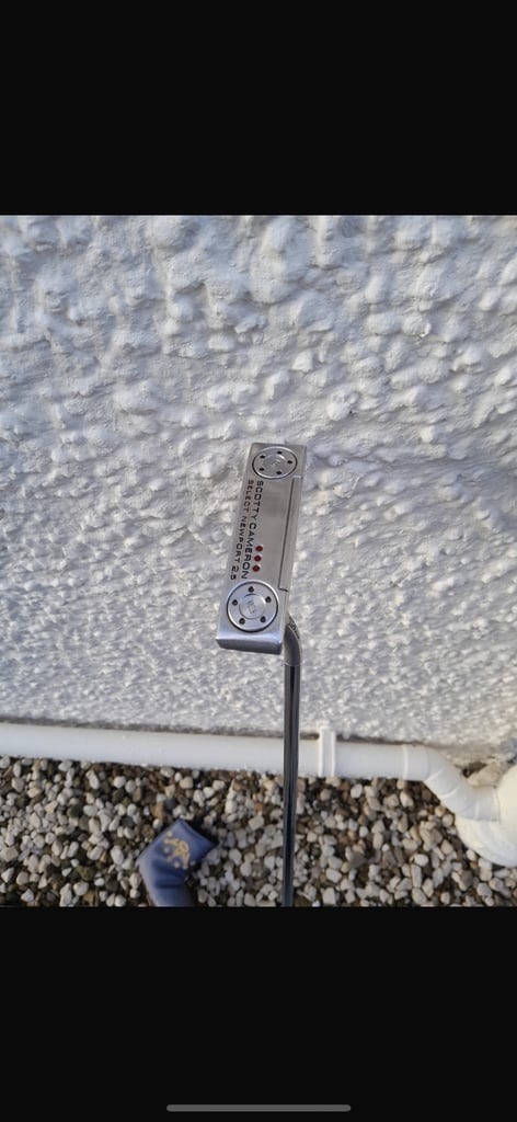 image for Scotty Cameron , Newport 2.5, vvg nick