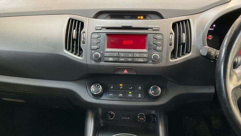 KIA SPORTAGE 1.7 CRDi ISG 1 5dr FAMILY SUV BARGAIN UNDER 2.5K VOSA WARRANTED MLS