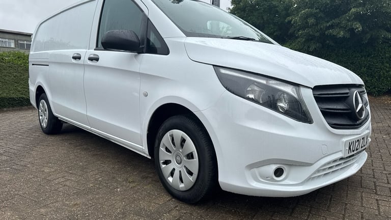 2021 Mercedes-Benz Vito 110CDI Progressive Panel Van FWD L2 Eu6 102 PANEL VAN Diesel Manual