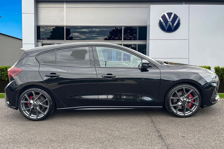 2022 Ford Focus 2.3T EcoBoost ST Euro 6 (s/s) 5dr Hatchback PETROL Manual