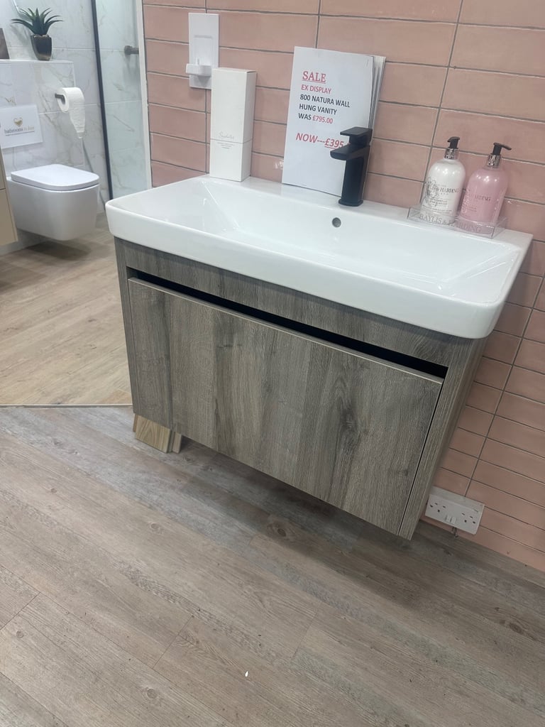 🌟 Modern 800mm Wall Hung Bathroom Vanity Unit – EX DISPLAY 🌟