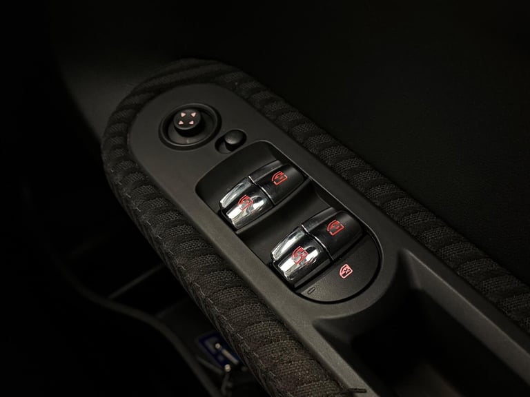 2018 MINI Countryman 2.0 Cooper D 5dr Auto HATCHBACK DIESEL Automatic